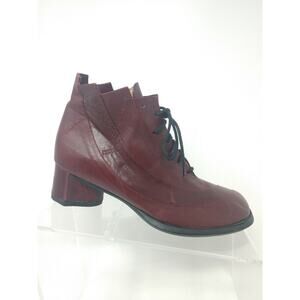 Lisa Tucci Size 36.5 US 6 European Lace Up Bootie Italy Burgundy Maroon Red Boot